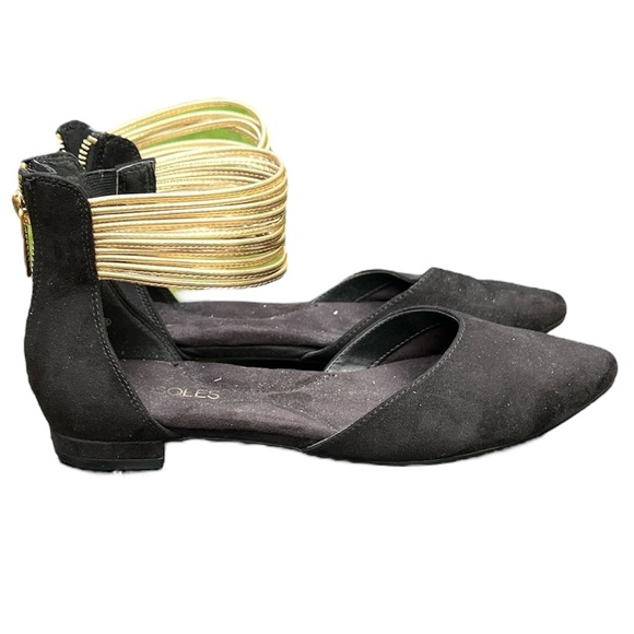 Women's A2 by Aerosoles Girl Next Door Flat black/gold, size 6 - Picture 1 of 9